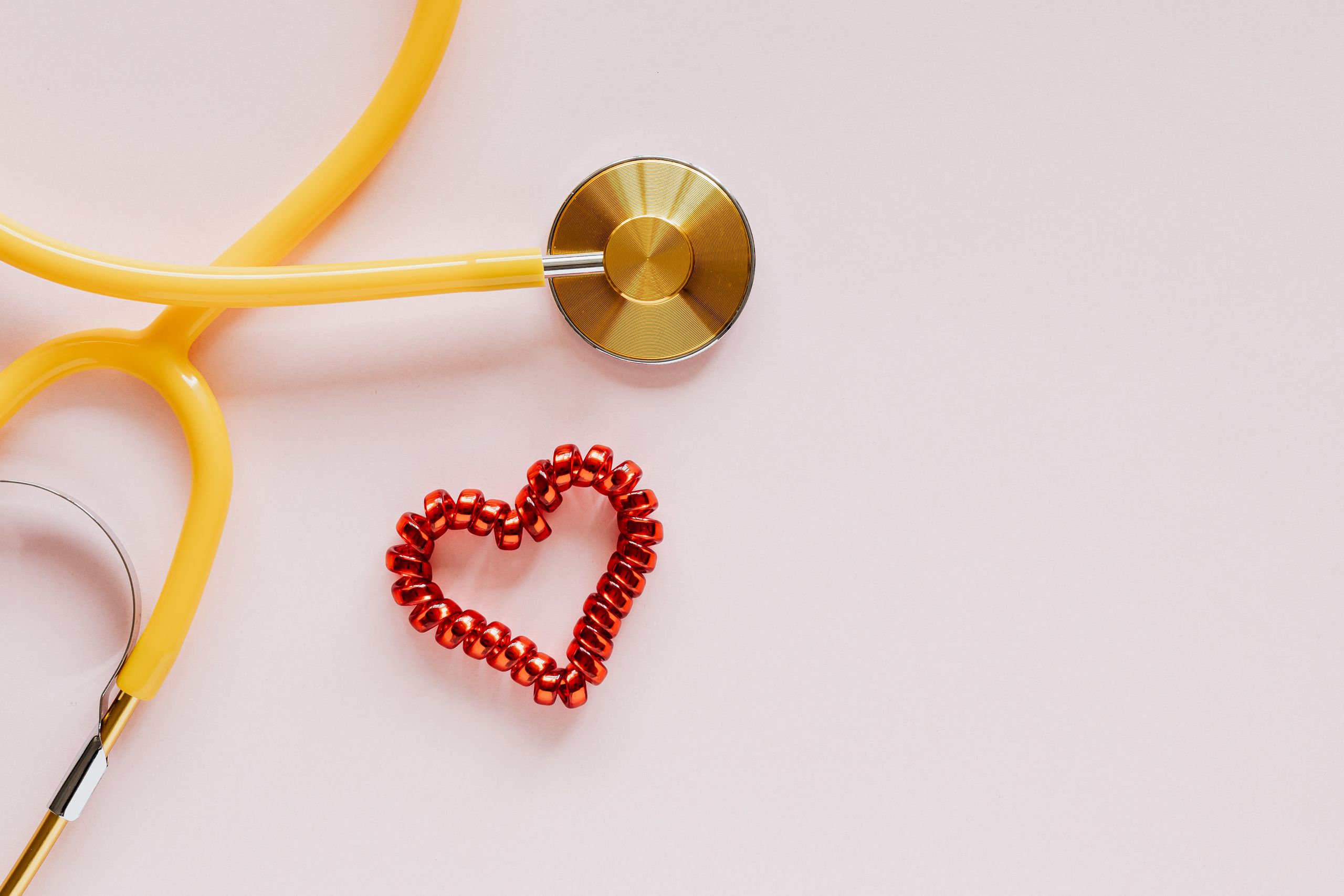 How to Improve Heart Health: 20 Evidence-Based Habits for a Stronger Heart